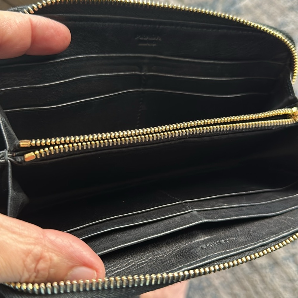💯Authentic Prada Wallet - Picture 14 of 16
